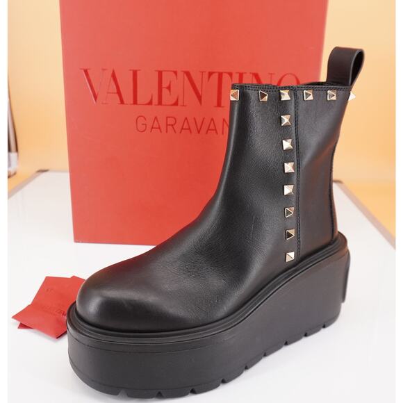 Valentino Uniqueform VLOGO Platform Chelssea Boot SZ 35 Rockstud $1190 NIB - Picture 1 of 9